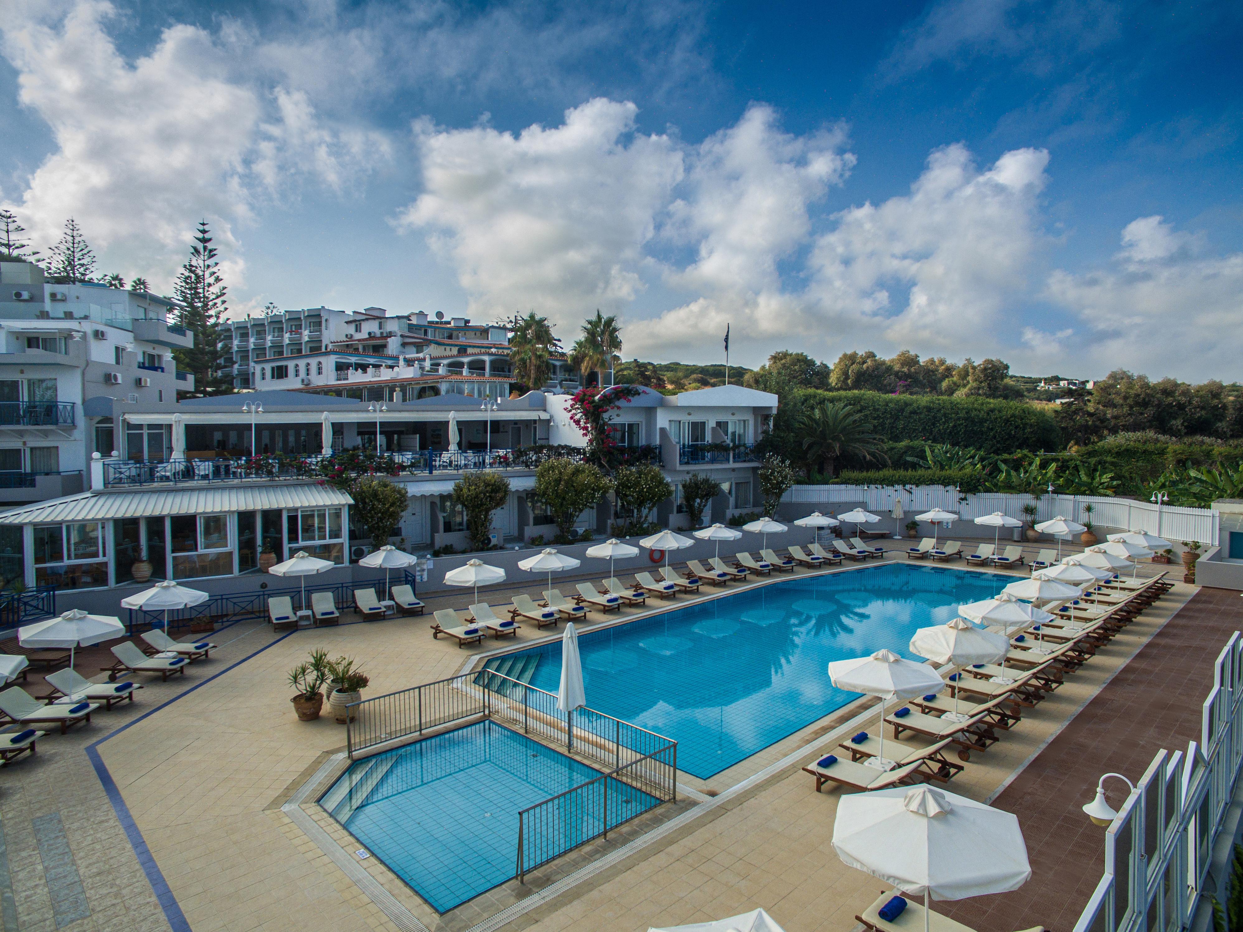ホテル Rethymno Mare Royal & Water Park スカレタ エクステリア 写真
